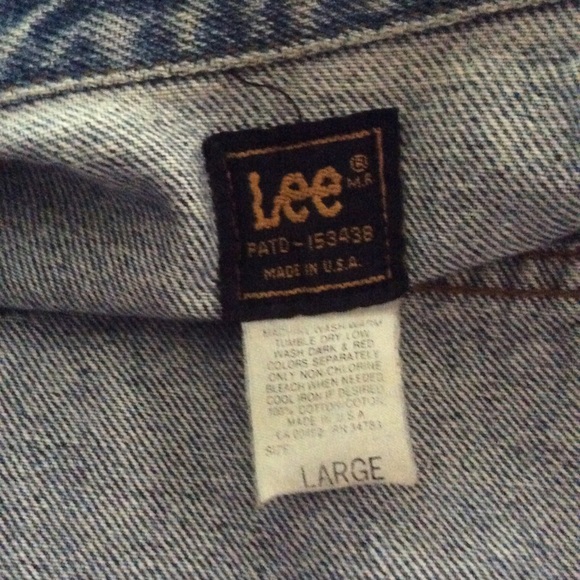 SOLD Vintage Lee Rider Jean Jacket with large inside pockets. - Picture 3 of 13